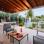 Reni Garden House